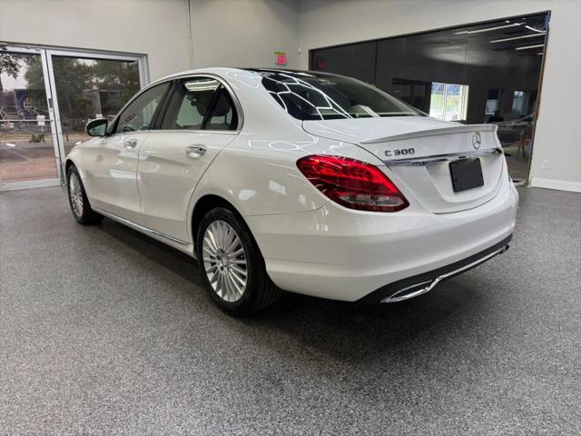 2017 Mercedes-Benz C-CLASS C 300 Luxury 4MATIC