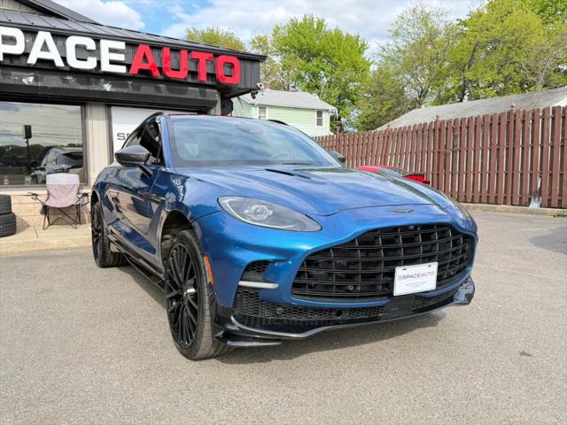 2023 Aston Martin DBX 707