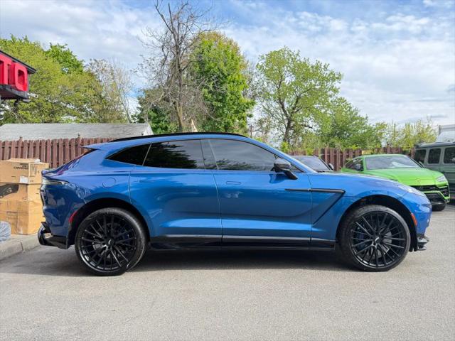 2023 Aston Martin DBX 707