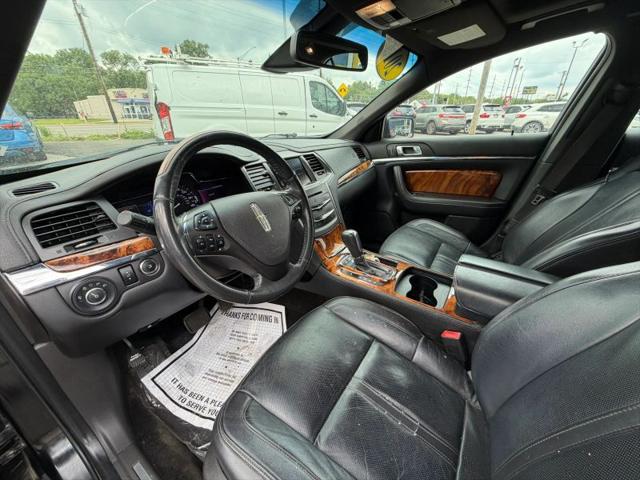 2013 Lincoln MKS Base