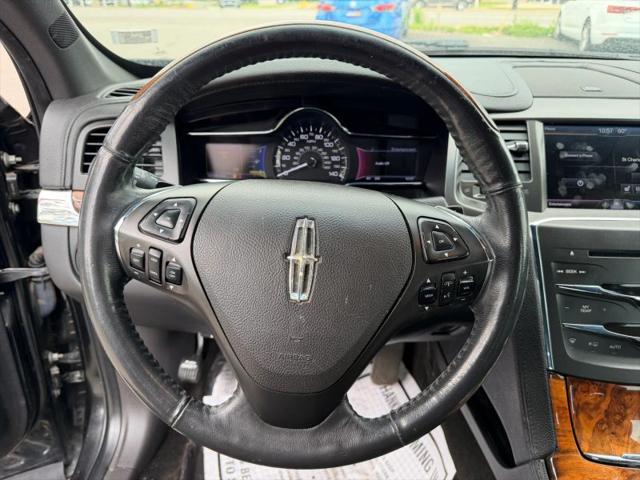 2013 Lincoln MKS Base