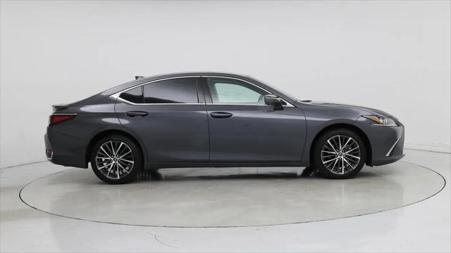 2025 Lexus ES 300h ES 300h