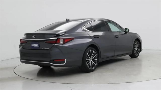 2025 Lexus ES 300h ES 300h