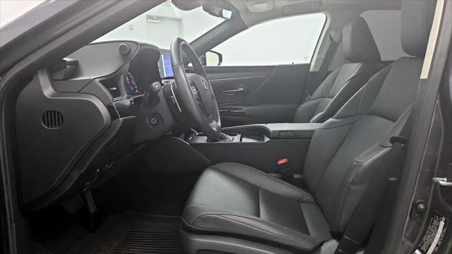 2025 Lexus ES 300h ES 300h