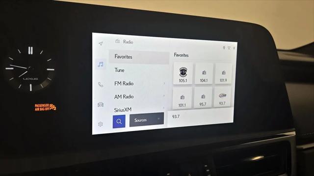 2025 Lexus ES 300h ES 300h