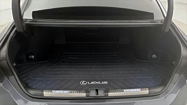 2025 Lexus ES 300h ES 300h