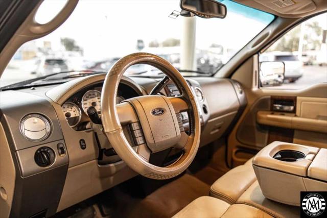 2004 Ford F-150 LARIAT