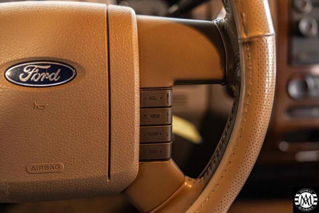 2004 Ford F-150 LARIAT