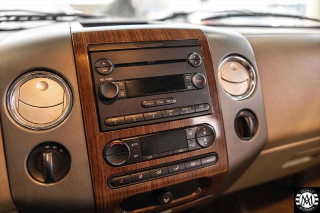 2004 Ford F-150 LARIAT