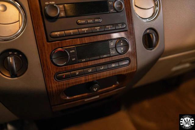 2004 Ford F-150 LARIAT