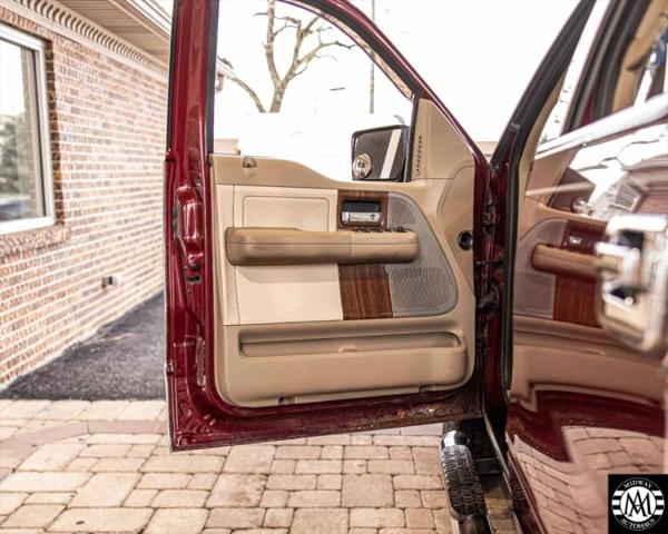 2004 Ford F-150 LARIAT