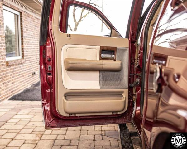 2004 Ford F-150 LARIAT