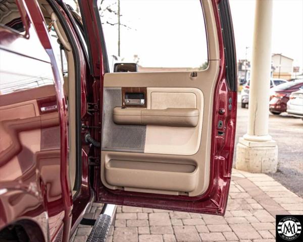 2004 Ford F-150 LARIAT