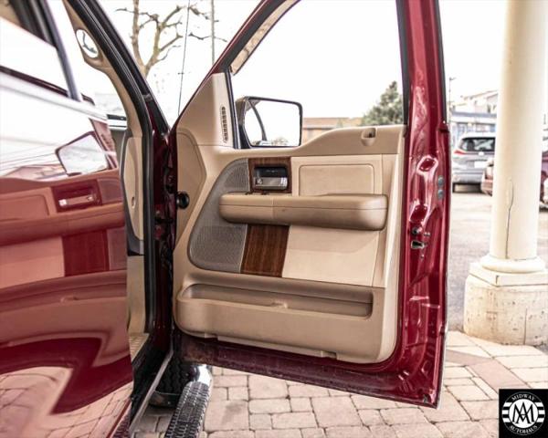 2004 Ford F-150 LARIAT