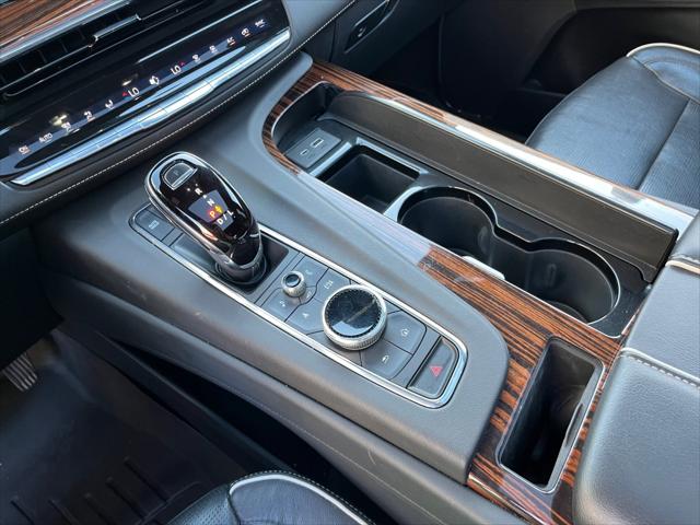 2021 Cadillac Escalade 4WD Premium Luxury