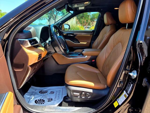 2022 Toyota Highlander Platinum