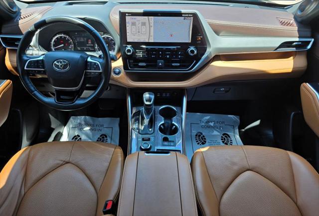 2022 Toyota Highlander Platinum