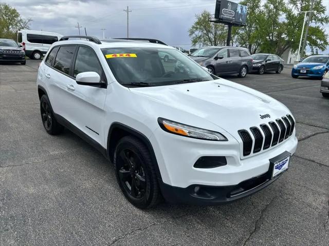 2017 Jeep Cherokee High Altitude 4x4 for sale in Cedarville, IL
