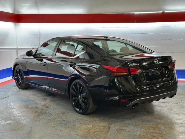 2020 Nissan Altima SR FWD