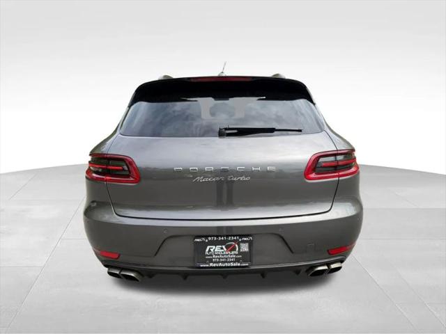 2015 Porsche Macan Turbo