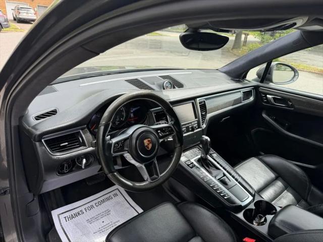 2015 Porsche Macan Turbo