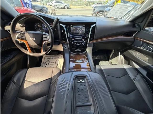 2017 Cadillac Escalade Premium Luxury
