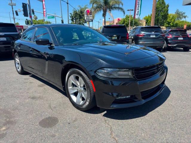 2016 Dodge Charger SXT