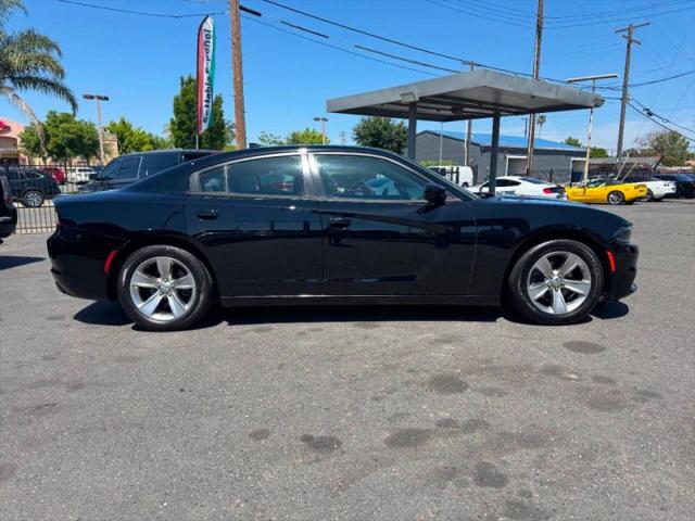 2016 Dodge Charger SXT