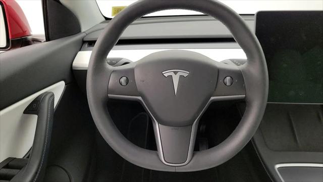 2022 Tesla Model Y Long Range Dual Motor All-Wheel Drive