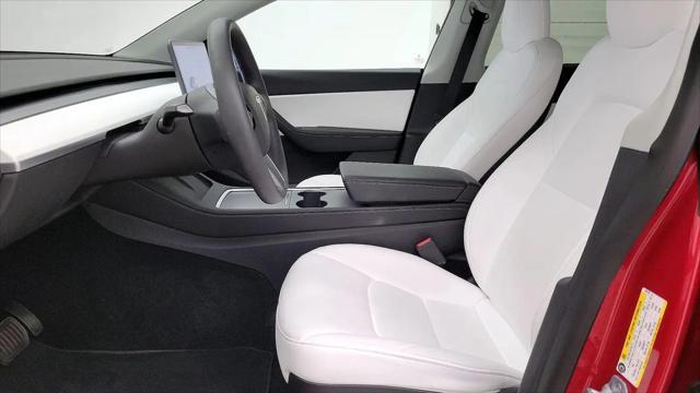 2022 Tesla Model Y Long Range Dual Motor All-Wheel Drive