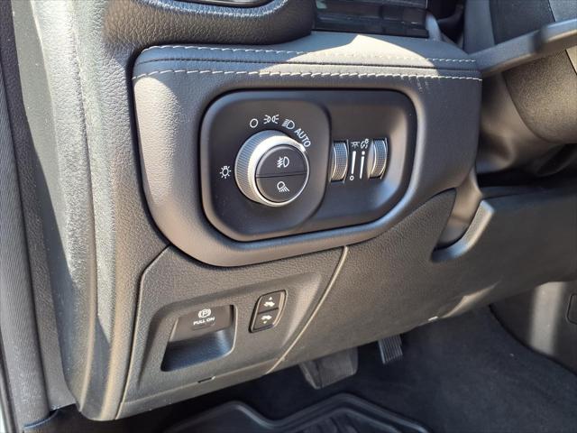 2023 Ram 1500 Limited Crew Cab 4x4 5'7" Box