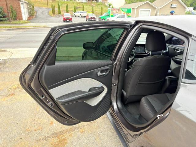 2016 Dodge Dart SXT