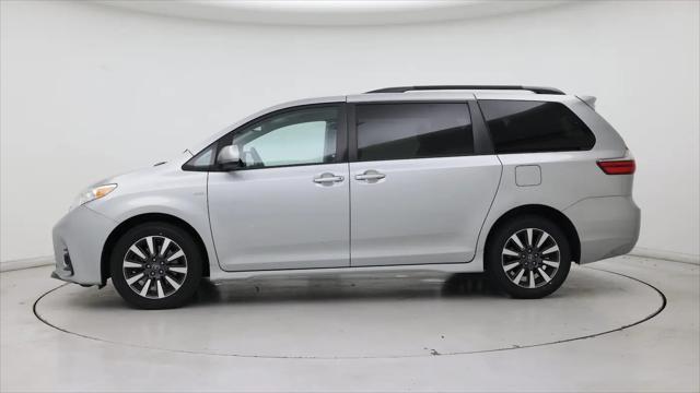 2020 Toyota Sienna LE