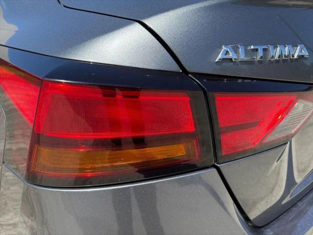 2021 Nissan Altima SV FWD