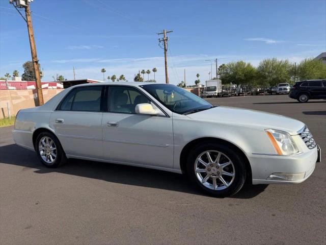 2010 Cadillac DTS w/1SC for sale in Glendale, AZ