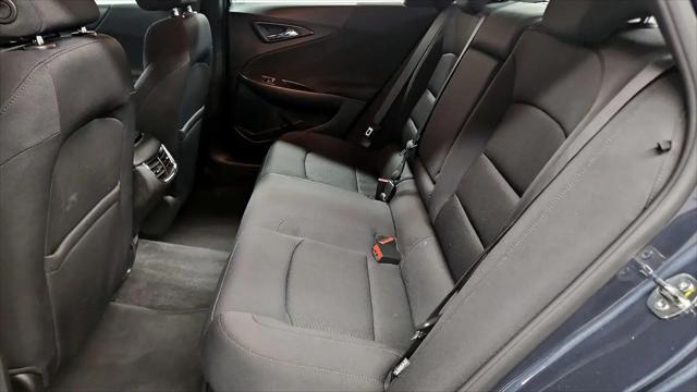 2021 Chevrolet Malibu FWD LT