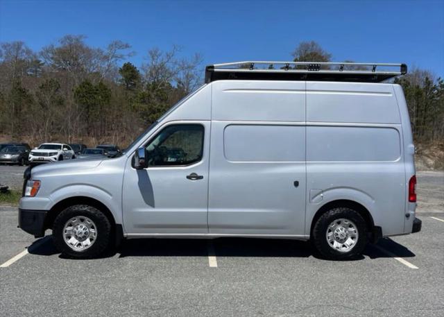 2019 Nissan 2500 SV V8