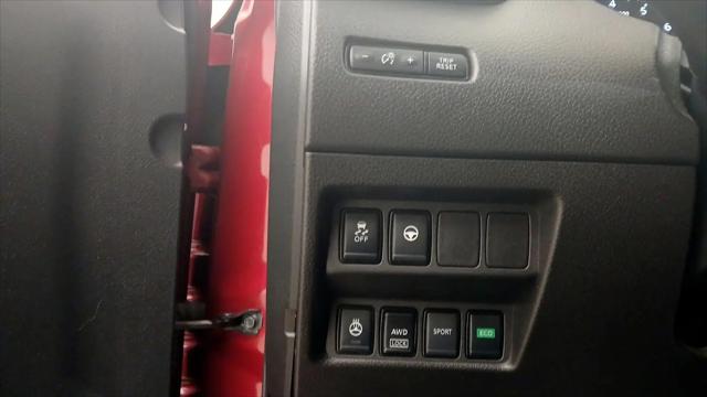 2022 Nissan Rogue Sport SL AWD Xtronic CVT