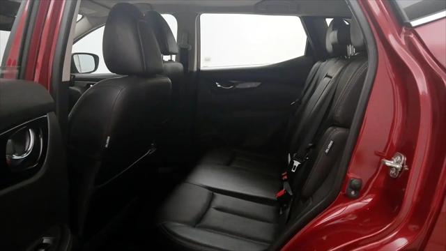 2022 Nissan Rogue Sport SL AWD Xtronic CVT