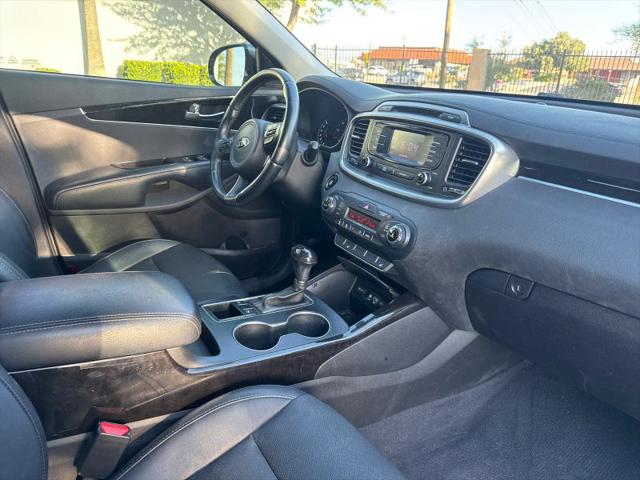 2016 Kia Sorento 3.3L EX