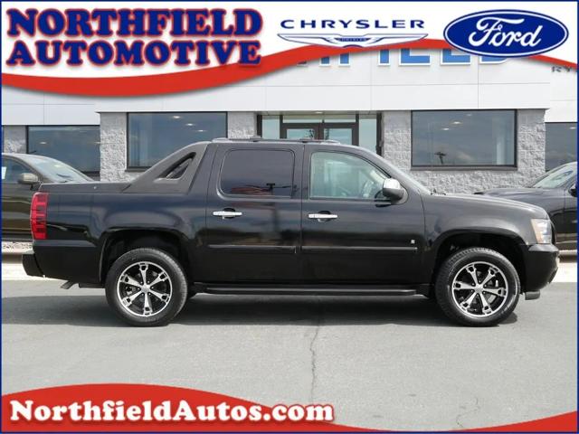 2008 Chevrolet Avalanche LT for sale in Northfield, MN