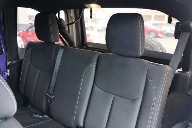 2017 Jeep Wrangler Unlimited Sahara 4x4