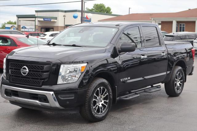 2021 Nissan Titan Crew Cab SV 4x2