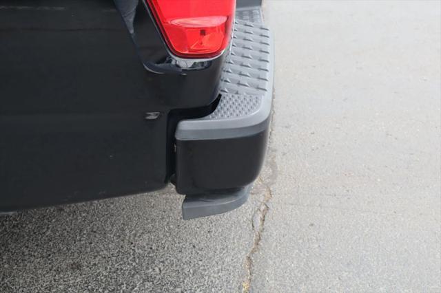 2021 Nissan Titan Crew Cab SV 4x2