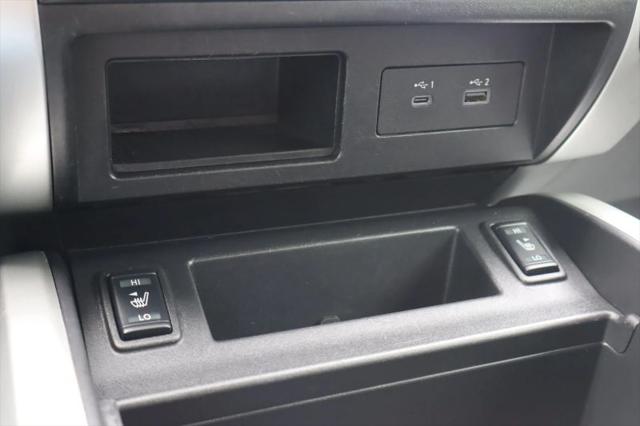 2021 Nissan Titan Crew Cab SV 4x2
