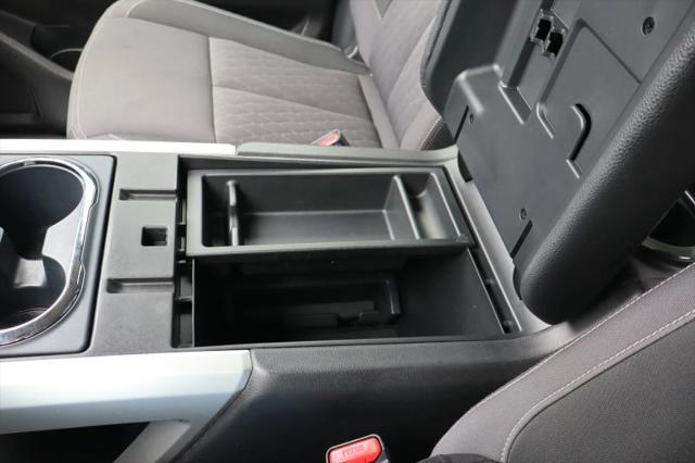 2021 Nissan Titan Crew Cab SV 4x2