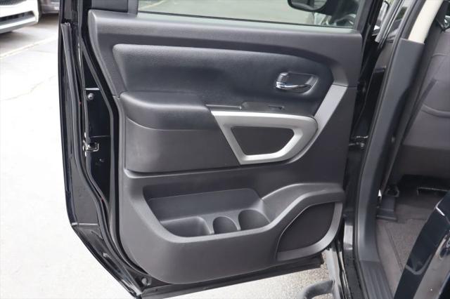 2021 Nissan Titan Crew Cab SV 4x2