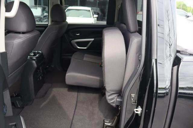 2021 Nissan Titan Crew Cab SV 4x2