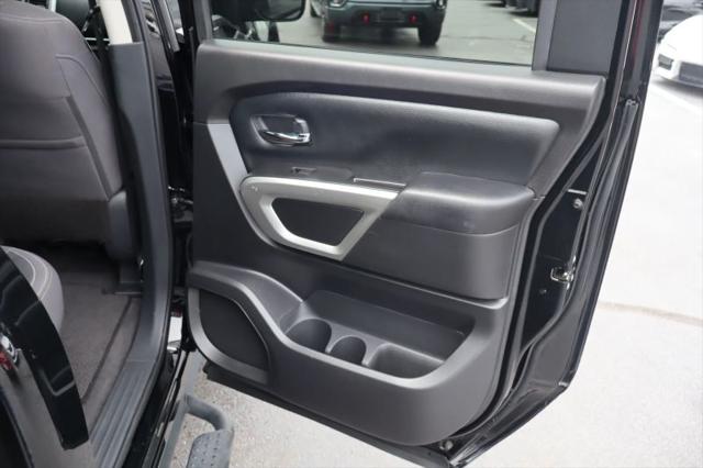 2021 Nissan Titan Crew Cab SV 4x2