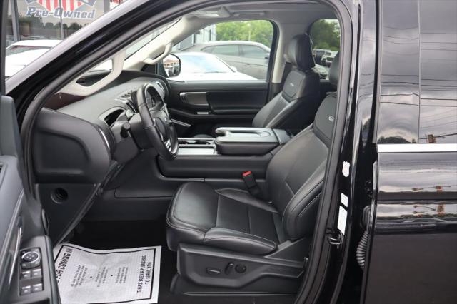 2025 Ford Expedition Platinum MAX